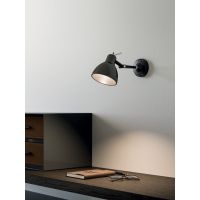 Sieninis šviestuvas LUXY H0 spalva juoda